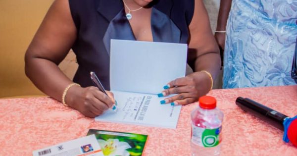 Comment guérir de la perte d'un enfant : les réponses avec la Mam'ange Nadège Bignon Anago
